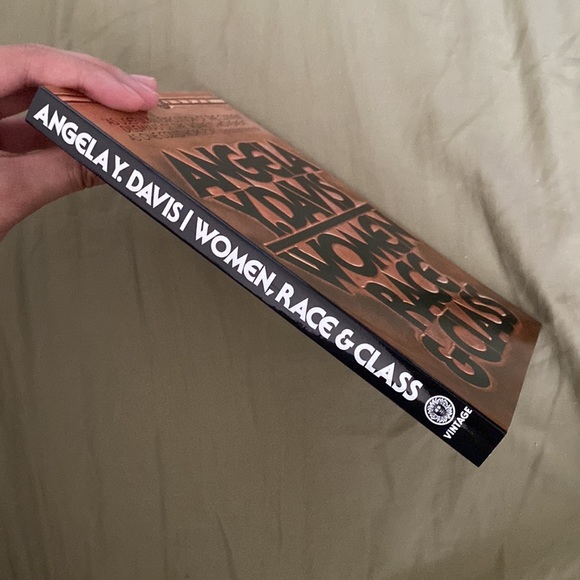 Women, Race, & Class by Angela Y.Davis - Picture 4 of 5